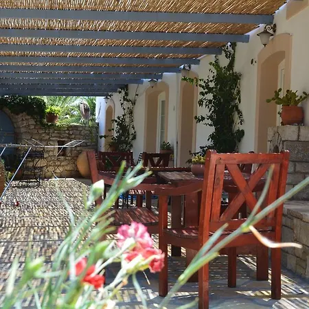 Apartment Volta Stonehouse Fratsia
