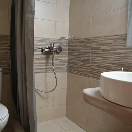 Volta Stonehouse Fratsia