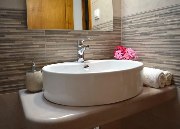 Apartment Volta Stonehouse